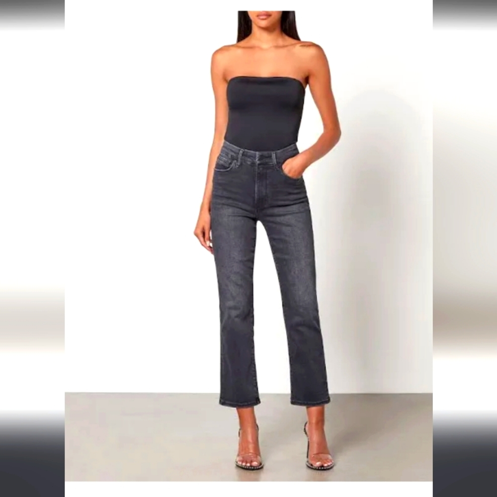 Good American - Good legs always fits - straight leg jeans. Size 6-12 inseam 28